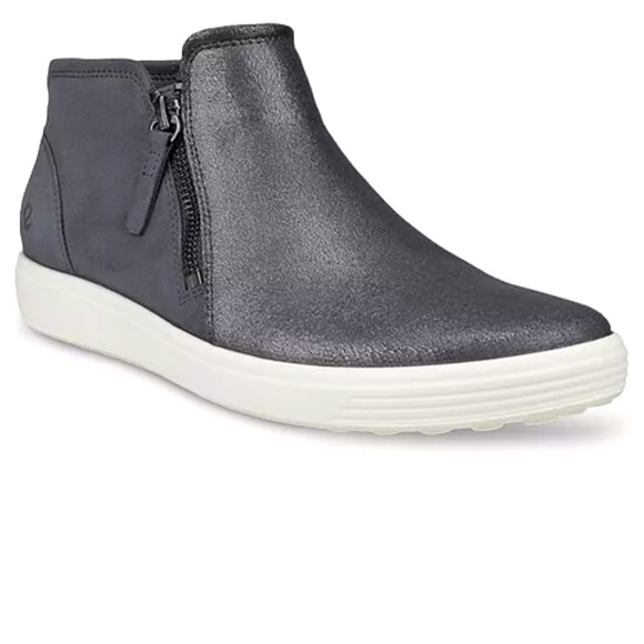 Ecco Soft 7 Nubuck Zip Bootie - Picture 1 of 15